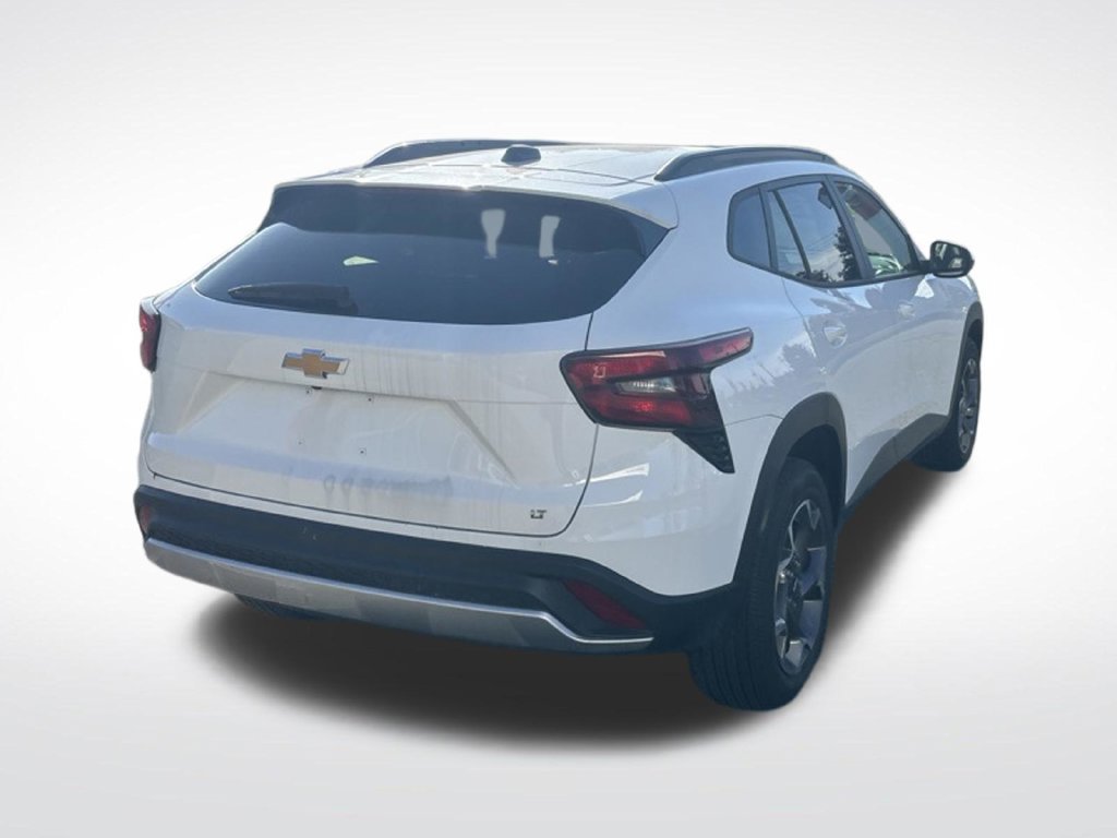 Used 2024 Chevrolet Trax LT FWD image 7