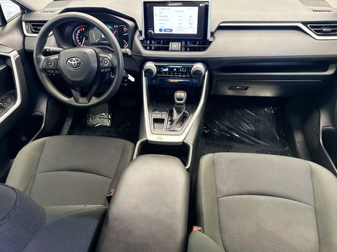 Used 2023 Toyota RAV4 LE image 12