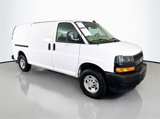 Used 2021 Chevrolet Express 3500 w/ Driver Convenience Package video 1
