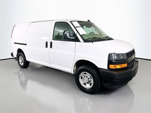 Used 2021 Chevrolet Express 3500 w/ Driver Convenience Package image 1