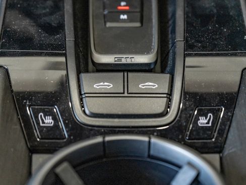 Certified 2024 Porsche 911 Targa 4 GTS image 19