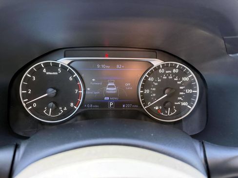 Used 2021 Nissan Altima 2.5 SV FWD image 25