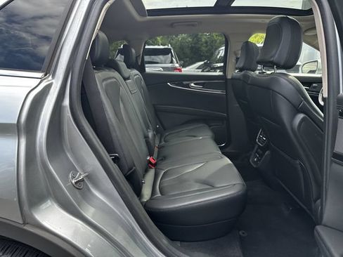 Certified 2023 Lincoln Nautilus Reserve AWD/4WD image 36