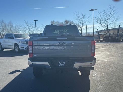 Used 2022 Ford F350 XLT w/ XLT Premium Package image 7