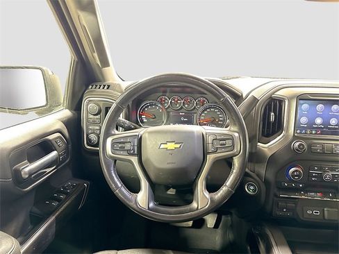 Used 2019 Chevrolet Silverado 1500 LTZ image 23