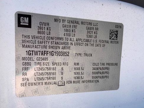 Used 2016 GMC Savana 2500 image 21