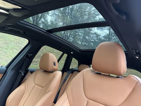 Used 2023 BMW X3 M40i w/ Premium Package image 29