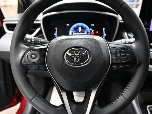 Used 2025 Toyota Corolla XSE image 23