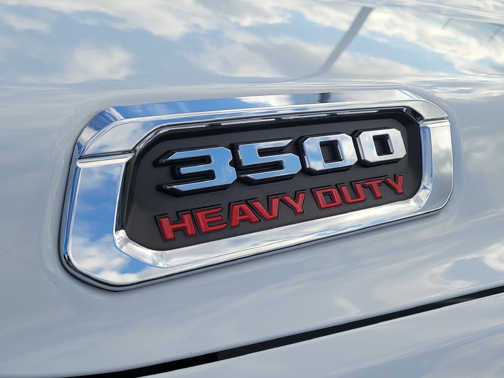 Used 2024 RAM 3500 Big Horn AWD/4WD image 7