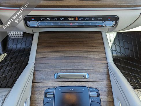 Used 2022 Mercedes-Benz GLS 450 4MATIC image 29