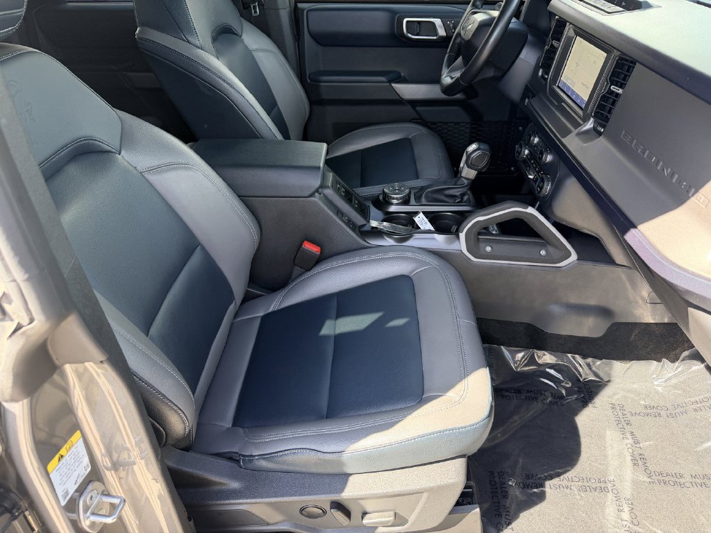 Used 2023 Ford Bronco Outer Banks AWD/4WD image 10