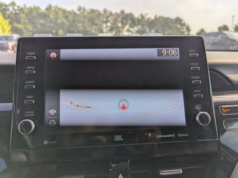 Used 2022 Toyota Camry XSE w/ Navigation Upgrade Package FWD image 16