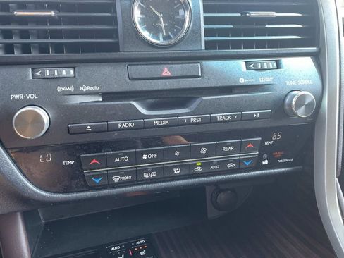 Used 2019 Lexus RX 350L FWD image 39