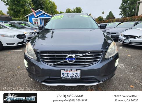 Used 2015 Volvo XC60 T5 Premier image 2