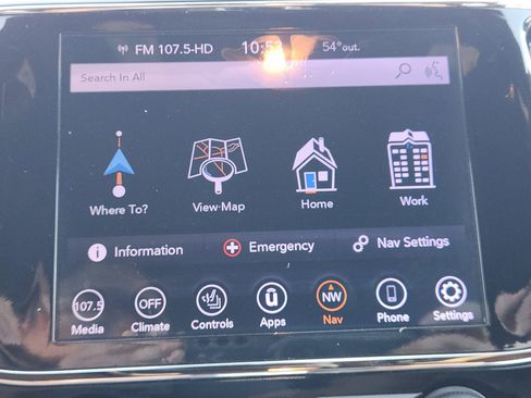 Used 2020 Jeep Grand Cherokee Overland image 17