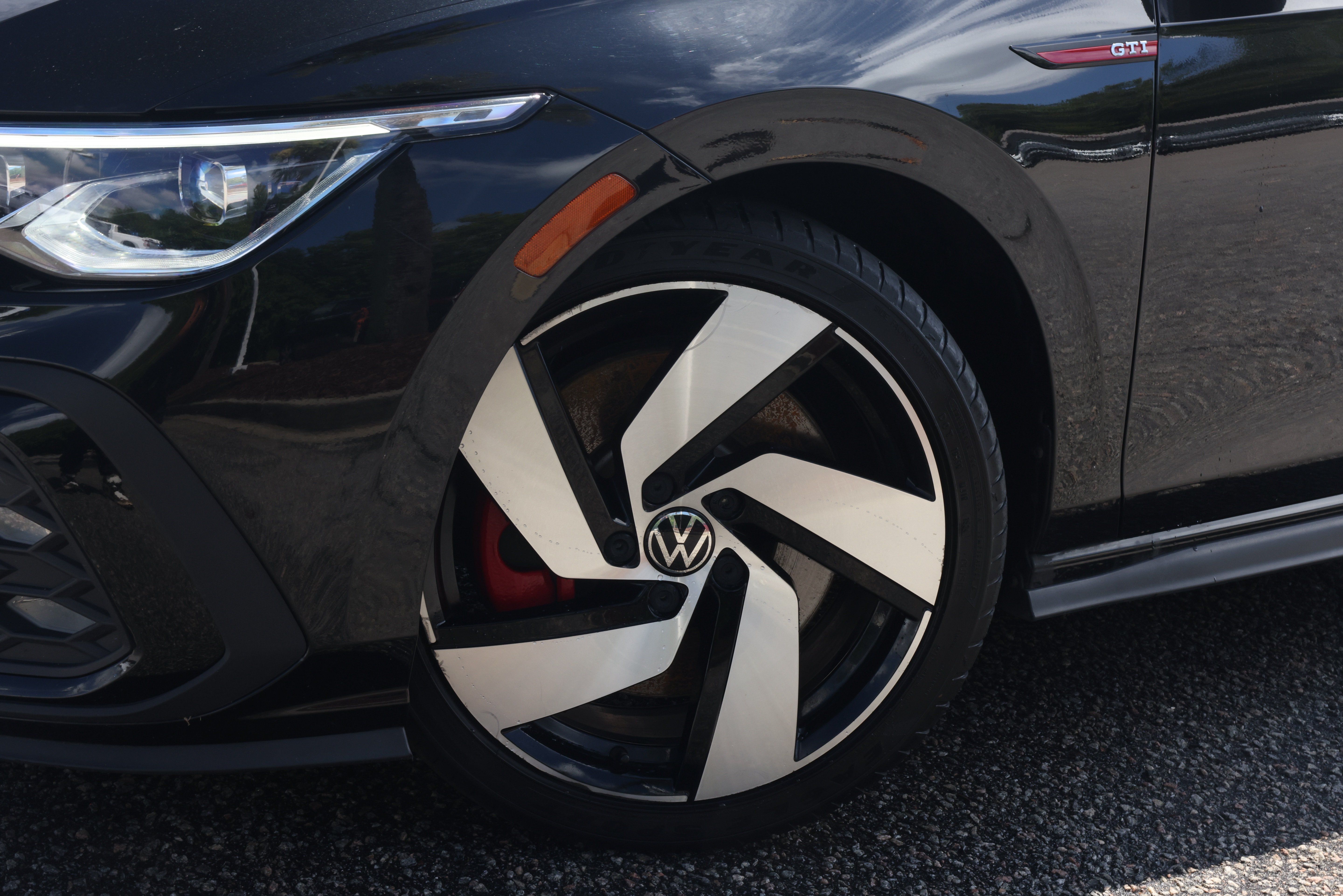 Used 2024 Volkswagen GTI S FWD image 25