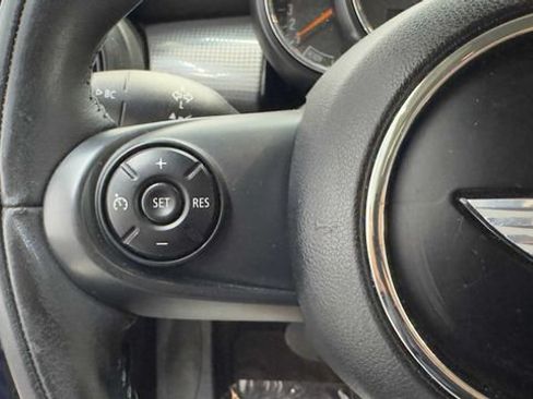 Used 2015 MINI Cooper 4-Door Hardtop FWD image 28