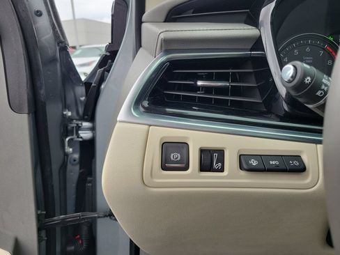 Used 2024 Cadillac XT6 Premium Luxury w/ Technology Package AWD/4WD image 22