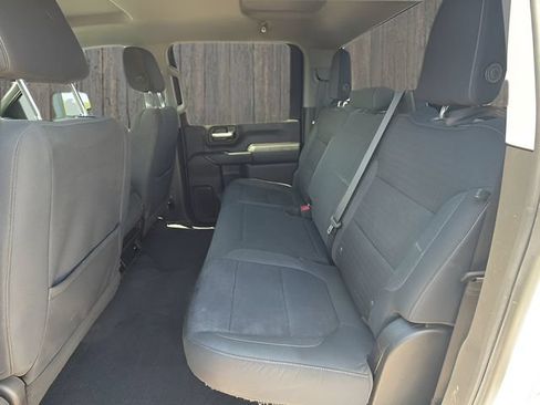 Used 2023 Chevrolet Silverado 2500 LT AWD/4WD image 16