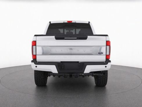 Certified 2017 Ford F350 Platinum w/ Platinum Ultimate Package AWD/4WD image 8