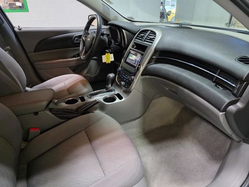 Used 2016 Chevrolet Malibu LS image 24