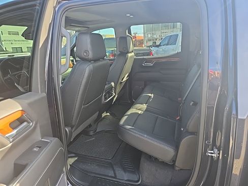 Used 2022 GMC Sierra 1500 Denali image 9
