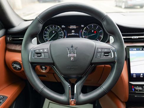 Certified 2023 Maserati Quattroporte Modena Q4 AWD/4WD image 43