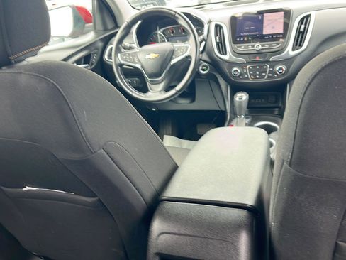 Used 2021 Chevrolet Equinox LT AWD/4WD image 29