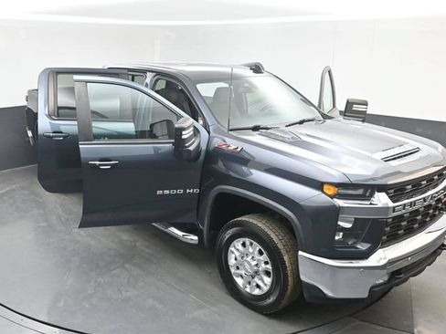 Used 2020 Chevrolet Silverado 2500 LT w/ All Star Edition AWD/4WD image 48