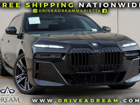 Used 2023 BMW 760i xDrive AWD/4WD image 2