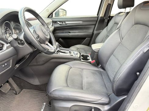 Used 2021 MAZDA CX-5 Touring image 9