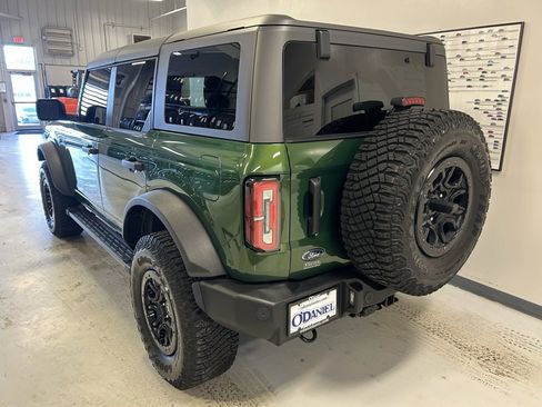 Used 2023 Ford Bronco Wildtrak image 26