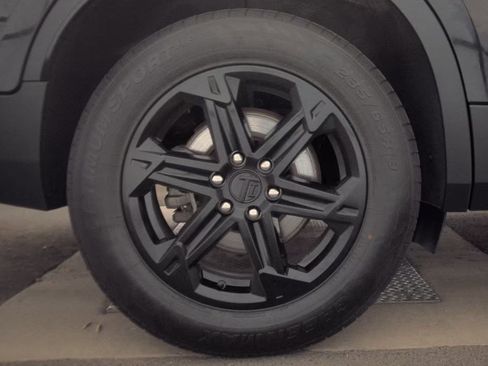 Certified 2023 Chevrolet Blazer LT w/ Driver Confidence Package image 12