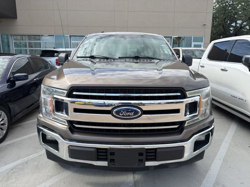 Used 2018 Ford F150 XLT RWD image 2