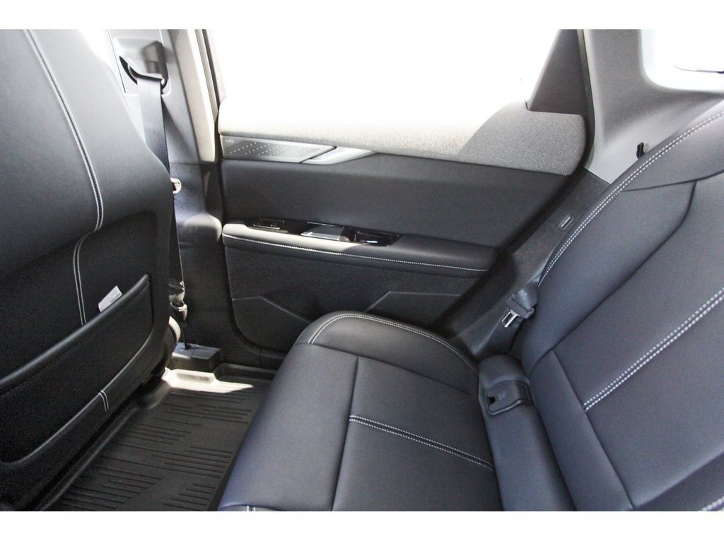 New 2027 Cadillac Optiq Luxury AWD/4WD image 12
