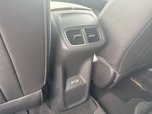 Certified 2023 Buick Envision Preferred AWD/4WD image 12