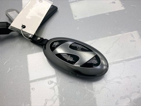 Certified 2025 Hyundai Sonata SE image 9