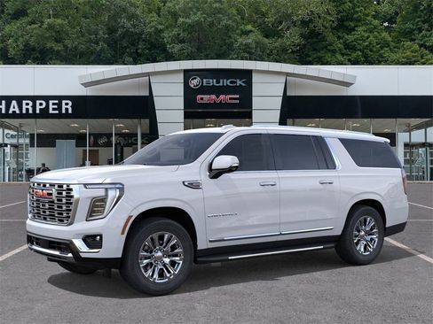 New 2026 GMC Yukon XL Denali image 2
