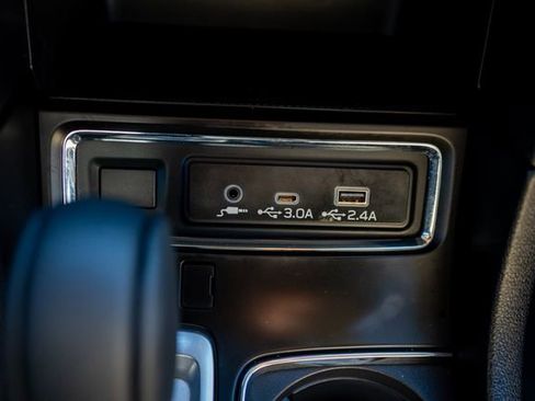 Certified 2025 Subaru Ascent Premium image 36