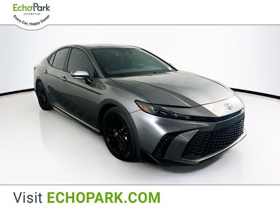 Used 2025 Toyota Camry SE w/ Convenience Package