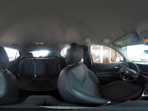 Used 2025 Buick Encore GX Preferred FWD image 42