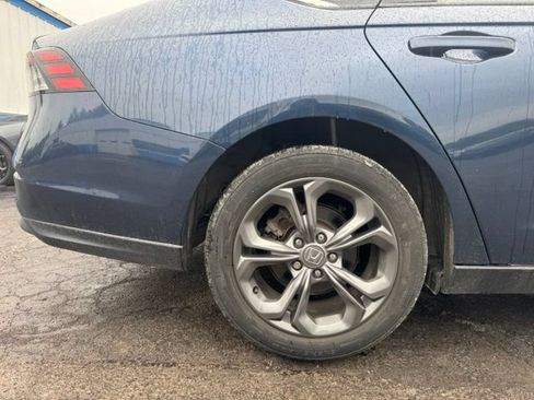 Used 2024 Honda Accord EX image 11
