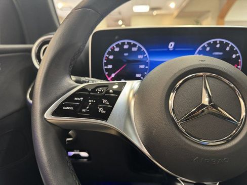 Certified 2025 Mercedes-Benz GLC 300 image 19