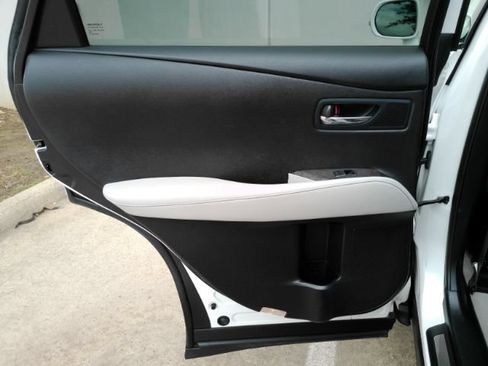 Used 2013 Lexus RX 350 FWD image 16
