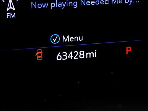 Used 2023 Buick Envision Essence w/ Sport Touring Package image 26