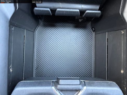 Used 2019 RAM 1500 Rebel w/ Level 1 Equipment Group AWD/4WD image 26