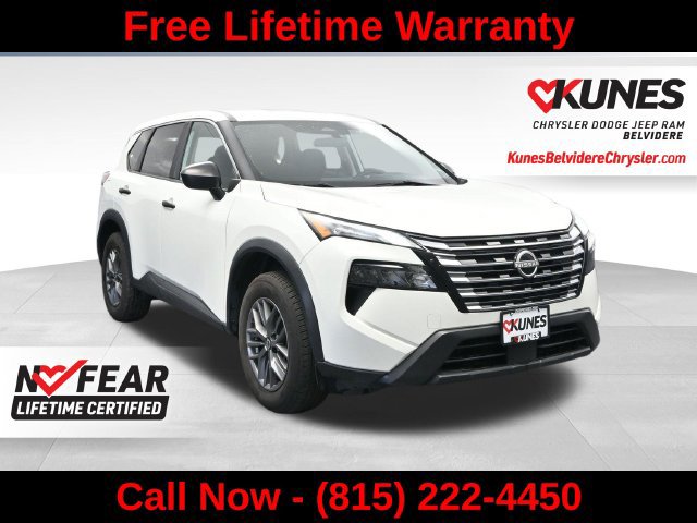 Used 2024 Nissan Rogue S FWD image 1