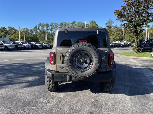 New 2025 Ford Bronco Outer Banks w/ Sasquatch Package image 6