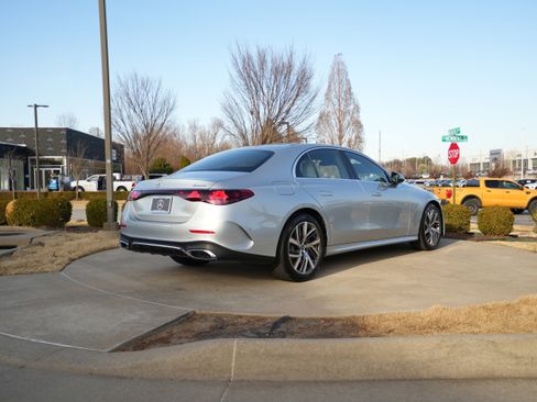 New 2026 Mercedes-Benz E 450 E 450 image 7