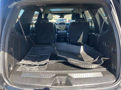 Used 2024 Chevrolet Tahoe High Country image 15